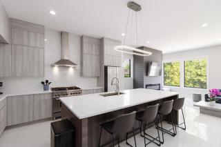 Brand-New 3Story Home with Rooftop in Midtown - 6