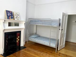 Glenelg - Charmer - 1