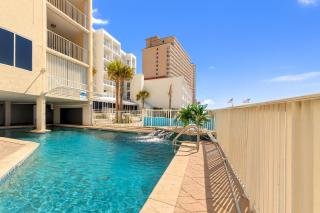 Winter Wonderland - Your Beachfront Escape - 3