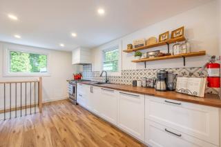 Top 5% Sauna | Bocce Ball | Vineyard Views | NOTL - 3