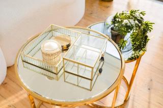 Central Apt Cruise Views, Sleeps 8 & Outdoor Area - 7