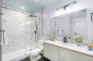 WEM Retreat | 3BR | Mins from the Mall - 9