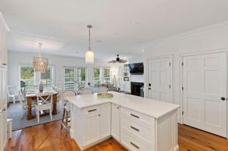 YH13: 13 Yacht Harbor - 4