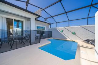 4393MO TOWNHOUSE 5 BEDROOMS & 4 BATHROOMS + POOL - 5