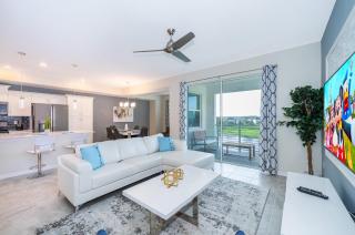 3151-307BE STOREY LAKE, CONDO 2/2 LAKE VIEW - 9