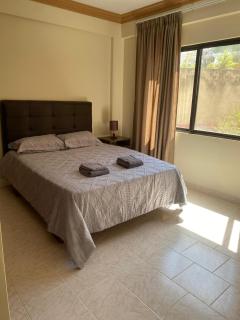 Apartamento amplio y centrico en Tarija - 0