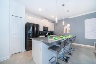 2982DC TOWNHOUSE 4 BEDROOMS & 3 BATHROOMS + POOL - 1