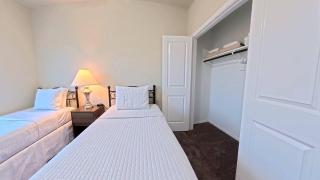 Luxury 3BR Townhome in DFW - Brand New & Fully Furnished - 6