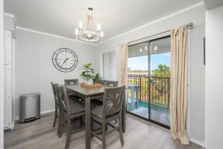 Admiral's Row 424 - Oceanview Villa with Balcony - 5