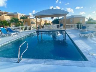 Modern Studio in Pelican with pool-walk to Beach, Dining, Entertainment - 1