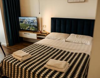 Azure Studio by Dove - 5