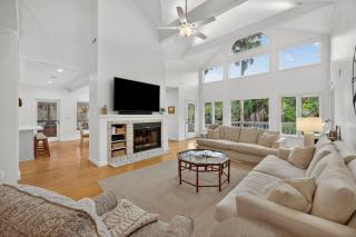 BH08: 8 Bufflehead - 1