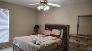 2 bed 2 bath near Medical center - 7