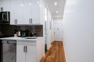 3BD 2BA in Upper West Side Manhattan! 5 Star Location - 2
