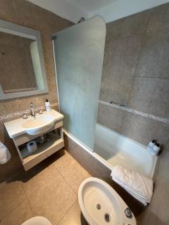 Beautiful apartment close to everything - 4