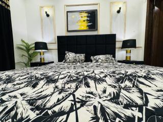 Modern Room with Fast WiFi Parking - 6