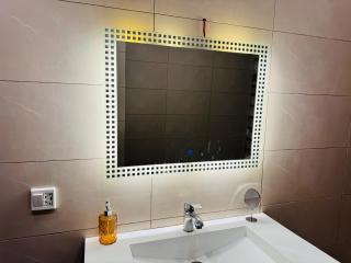 Modern Room with Fast WiFi Parking - 3