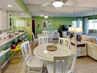 Edgewater Villa 1702 - 5