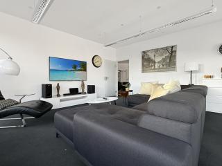 Munich Stay Central 6Z, 20 Pers - 3