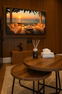 1BR Luxury Apt w Bathtub & 65 LG 5 min to Blvd - 8