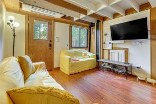 Hot Tub, Trails and Tranquil Views! Cozy SeaTac Spot - 5