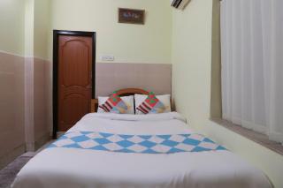 Hotel O Home Cozy Studio Collage Square Hotel Maya International Near St. Thomas's Church - 6