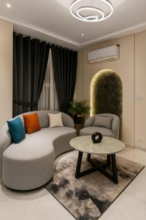 Luniq 1 BR Self Check-in Gulberg MM Alam - Lahore - 7