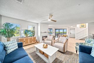 Bayside Escape - 1345 - 7