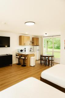 Sun & Sand Resort - Port Austin - 6