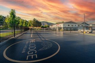 The Lodge Lake Chelan - 8