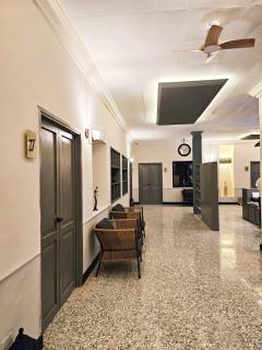 Remfort Hotel Antigua - 7