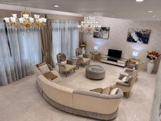 Estatesmen Palm Jumeirah Luxury Family Friendly Villa - 8