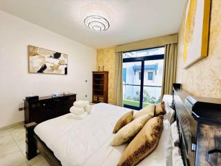 Estatesmen Palm Jumeirah Luxury Family Friendly Villa - 5