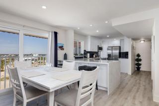 Sand Caper 703 Sea Please Suite - 7