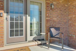 Convenient Apt 2 Mi to North Chagrin Hiking! - 8