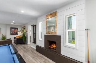 Pristine Sunset- In Old Town - Private Pool - BBQ - 1