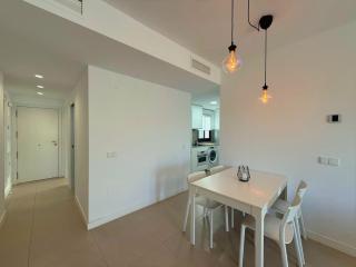 1º línea de playa con vistas, piscina & parking - 1