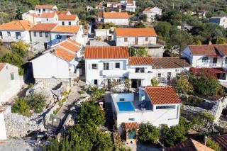 Seaside family friendly house with a swimming pool Drvenik Veliki, Drvenik - 22085 - 9