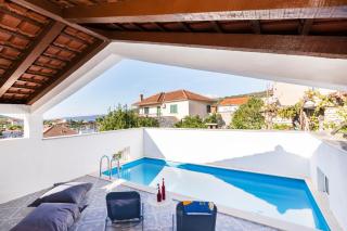 Seaside family friendly house with a swimming pool Drvenik Veliki, Drvenik - 22085 - 5