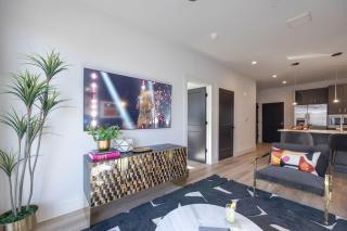 Echo - Odyssey - Heart of Midtown - 1