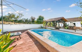 Amazing Home In Villanueva Del Rey - 9