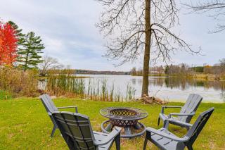 Fish, Swim and Explore! 2-Cabin Camp on Round Lake - 0