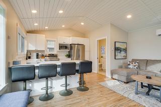 Fish, Swim and Explore! 2-Cabin Camp on Round Lake - 2