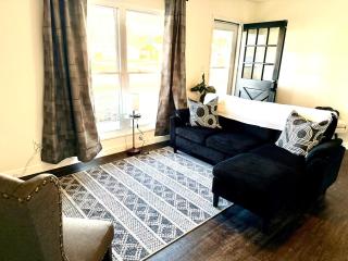 Ranch-3 Bedroom-Pet & Kid-Fenced -EV Charging-King Bed - 9