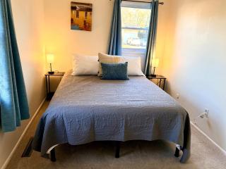 Ranch-3 Bedroom-Pet & Kid-Fenced -EV Charging-King Bed - 7