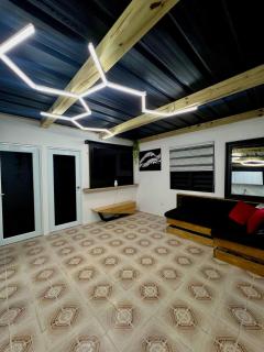 Urban Cabin PR-Near to AirPort- Near to Beach - 2