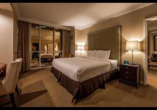 Las Vegas Strip Views! 2BR Suite at Signature MGM - 8