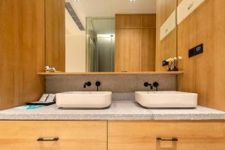 Futinger High-altitude River View Hotel - 2