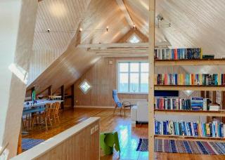 Airy Loft With South-Facing Balcony And Sea View - 1