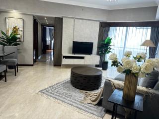 3br modern sudirman tower condominum next to mall lippo nusantara - 2